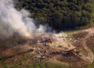 Nineteen missing after huge blast at Tennessee explosives plant, officials say